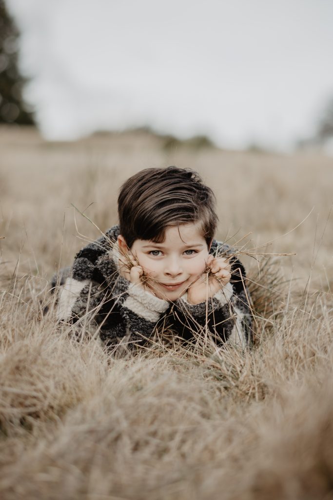 Séance photo famille et grossesse en Auvergne, photographe clermont ferrand